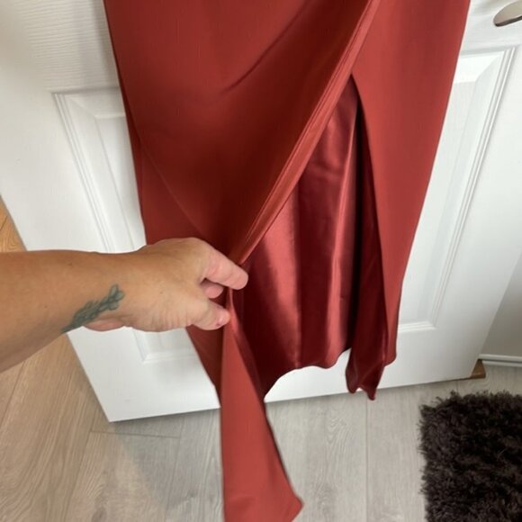 Galina Signature Dress in Cinnamon Stretch Crepe - Picture 6 of 10